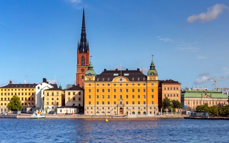 Request to decide a case of Swedish citizenship